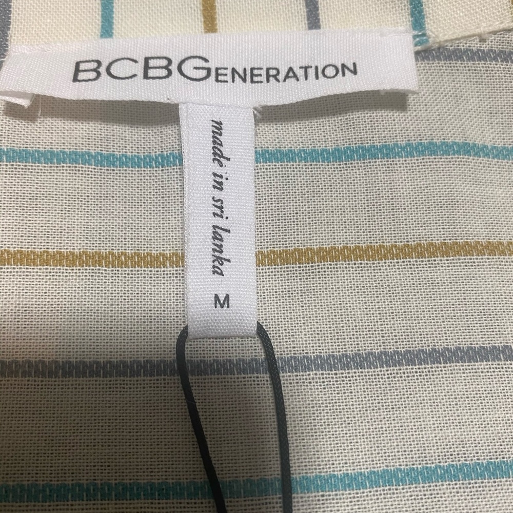 Bcbg top - Picture 5 of 6